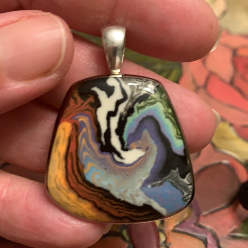 Beautiful ceramic and silver pendant new - Picture 3 of 3